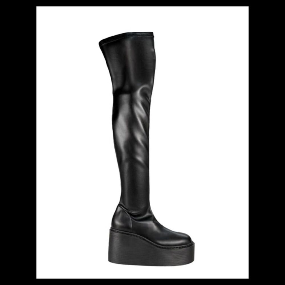 Vic Matie' Women Stripy Boots